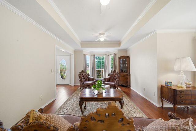 1290 N Cliff Drive, Cleveland, OK 74020