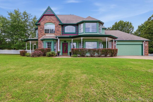 1290 N Cliff Drive, Cleveland, OK 74020