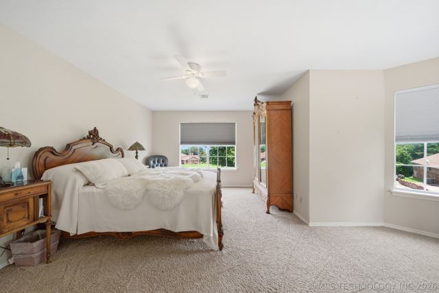1290 N Cliff Drive, Cleveland, OK 74020