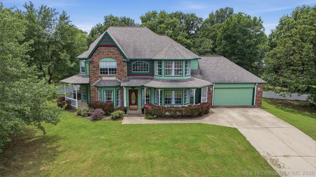 1290 N Cliff Drive, Cleveland, OK 74020