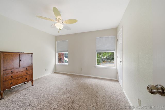 1290 N Cliff Drive, Cleveland, OK 74020