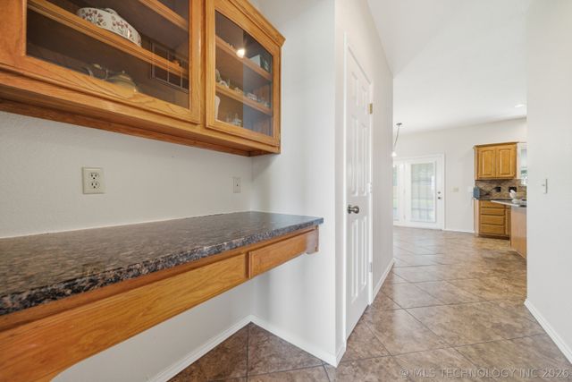1290 N Cliff Drive, Cleveland, OK 74020