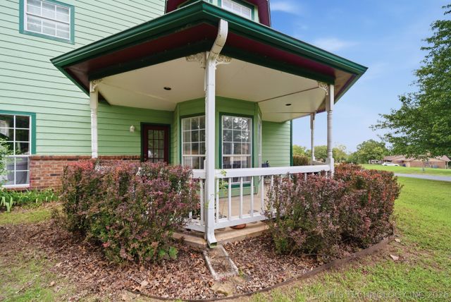 1290 N Cliff Drive, Cleveland, OK 74020