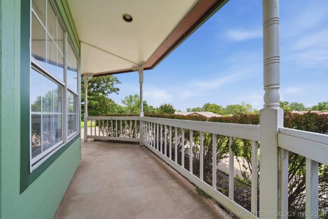 1290 N Cliff Drive, Cleveland, OK 74020