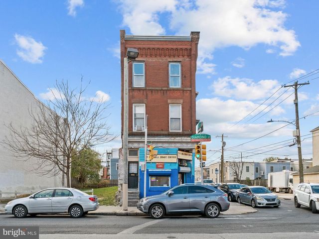 1542 W DIAMOND ST, Philadelphia, PA 19121