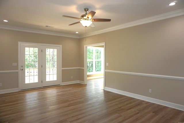 601 Country Club Road, Searcy, AR 72143
