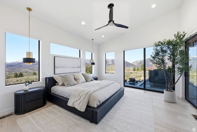5585 E HIGHLAND VIEW CT, Eden, UT 84310