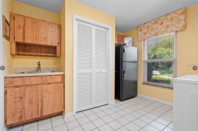 1255 WISPER RUN COURT, Lutz, FL 33558