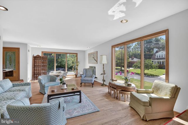 5800 PLAINVIEW RD, Bethesda, MD 20817
