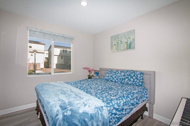 10475 Galen Way, San Diego, CA 92126