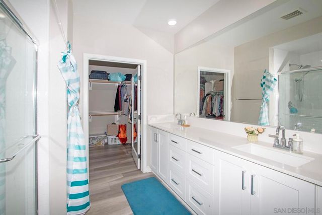 10475 Galen Way, San Diego, CA 92126