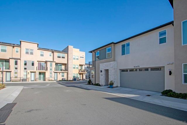 10475 Galen Way, San Diego, CA 92126