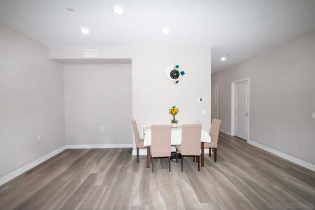 10475 Galen Way, San Diego, CA 92126