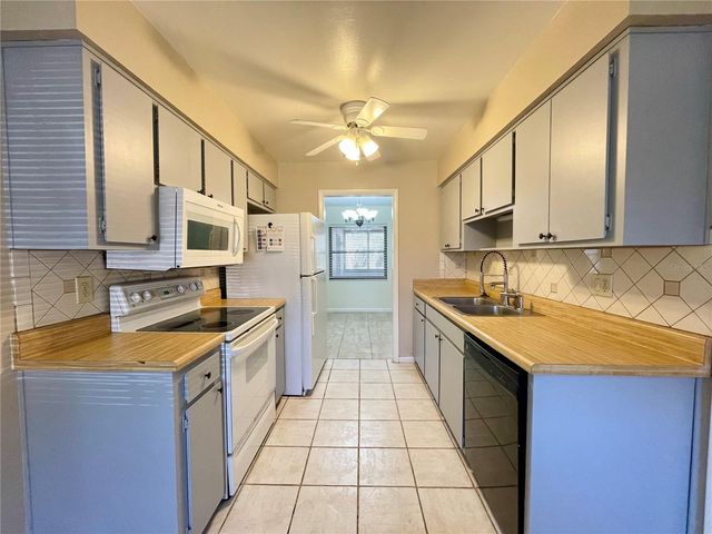 950 HEDGEWOOD COURT, Winter Park, FL 32792