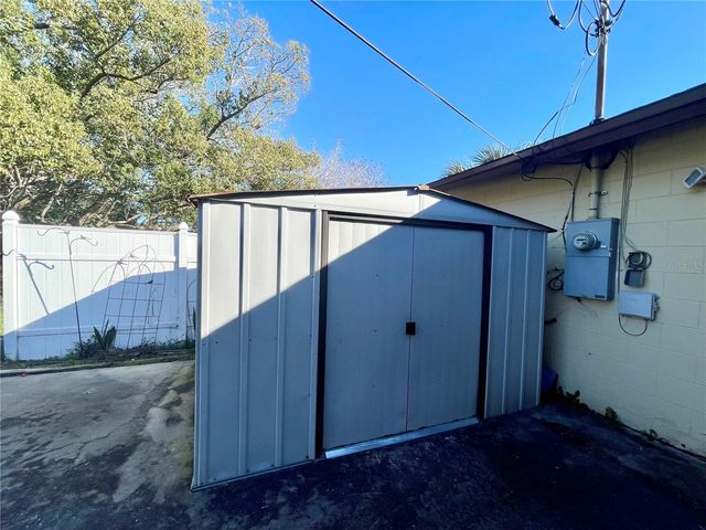 950 HEDGEWOOD COURT, Winter Park, FL 32792