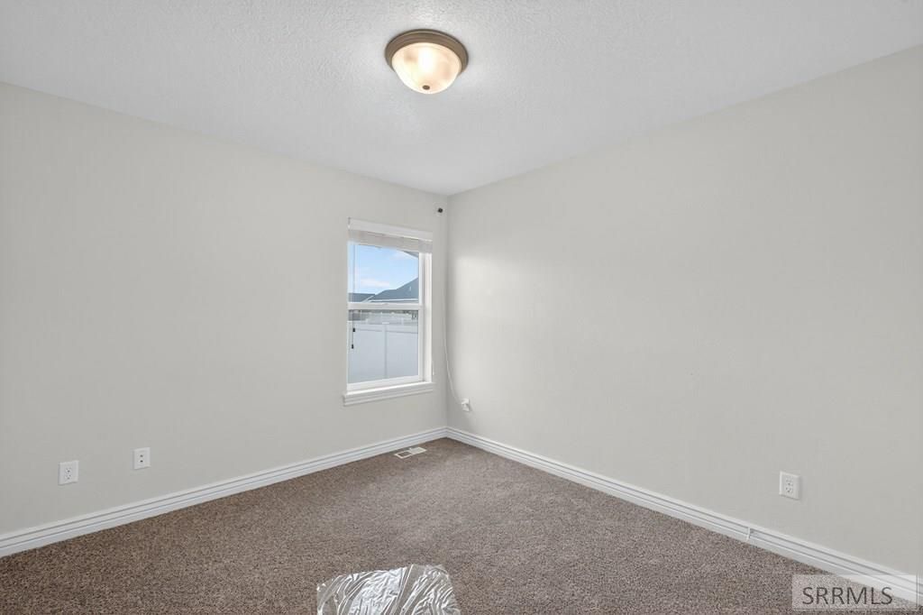 Image 22 of property listing at 4543 Independence, Chubbuck, ID 83202