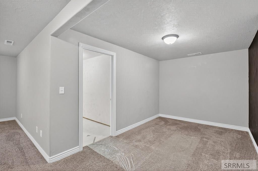 Image 32 of property listing at 4543 Independence, Chubbuck, ID 83202