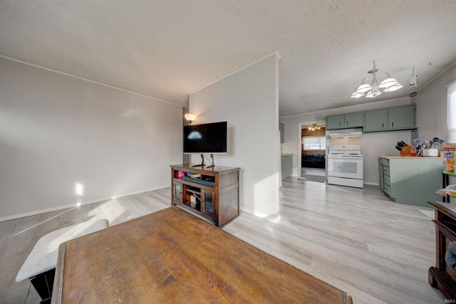 4300 E Riverside Drive, Evansville, IN 47714