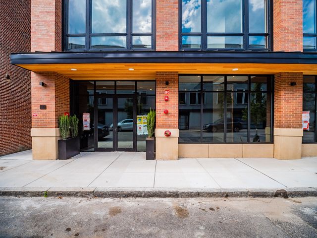 340 West 2nd Street 9, Boston, MA 02127
