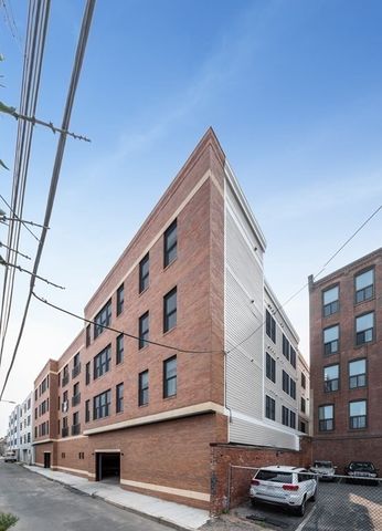 340 West 2nd Street 9, Boston, MA 02127