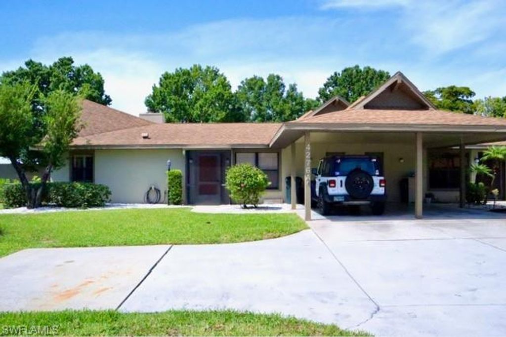 4276 Island CIR A, Fort Myers, FL 33919