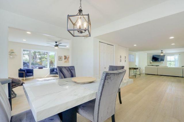 1808 N 17th Ave Avenue N, Lake Worth Beach, FL 33460