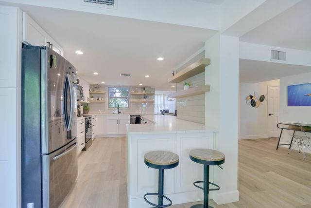 1808 N 17th Ave Avenue N, Lake Worth Beach, FL 33460