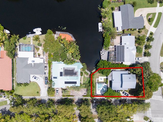 1808 N 17th Ave Avenue N, Lake Worth Beach, FL 33460