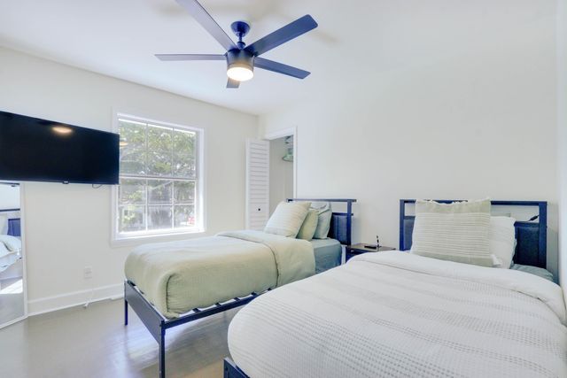 1808 N 17th Ave Avenue N, Lake Worth Beach, FL 33460