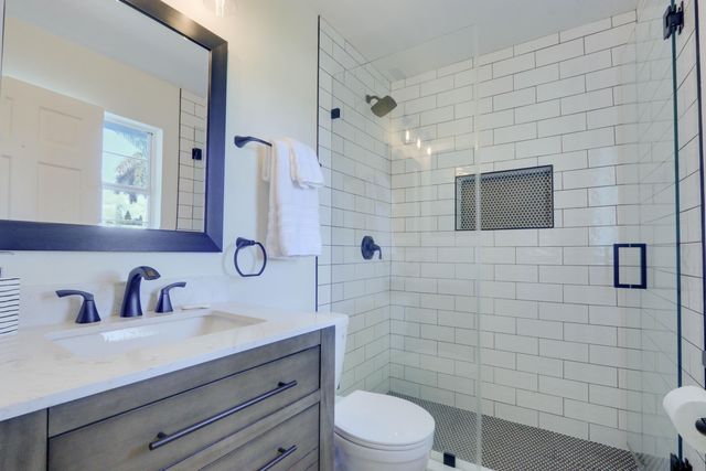 1808 N 17th Ave Avenue N, Lake Worth Beach, FL 33460
