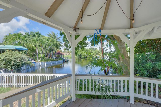1808 N 17th Ave Avenue N, Lake Worth Beach, FL 33460