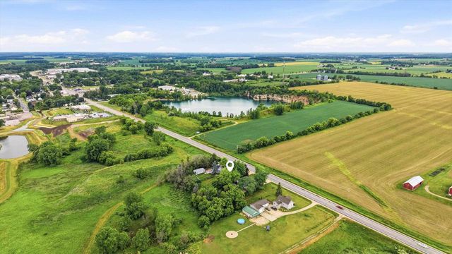 W319 US 10, Brillion, WI 54110