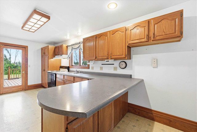 W319 US 10, Brillion, WI 54110