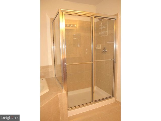 57 HADDON CT, Pennington, NJ 08534