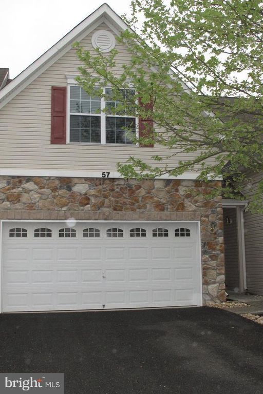 57 HADDON CT, Pennington, NJ 08534