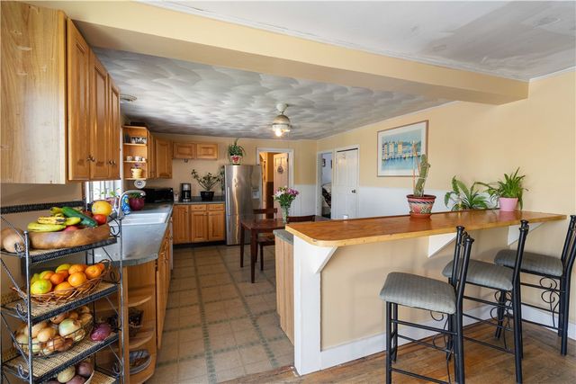 167 Water Street, Portsmouth, RI 02871