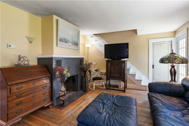 167 Water Street, Portsmouth, RI 02871