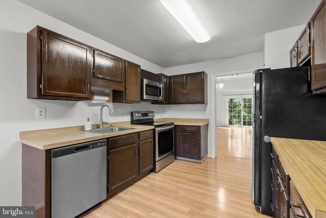 19715 GREENSIDE TER, Montgomery Village, MD 20886