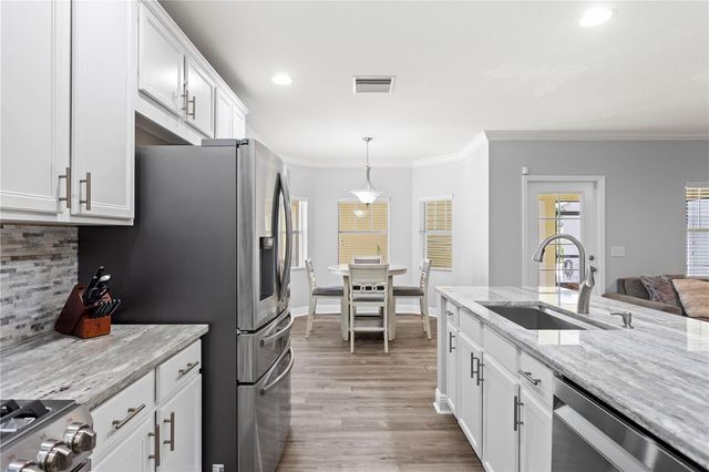 16018 LONEOAK VIEW DRIVE, Lithia, FL 33547