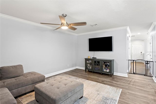 16018 LONEOAK VIEW DRIVE, Lithia, FL 33547