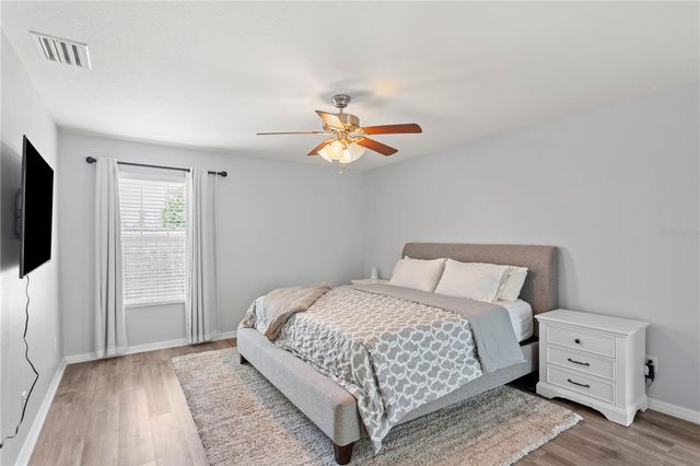 16018 LONEOAK VIEW DRIVE, Lithia, FL 33547