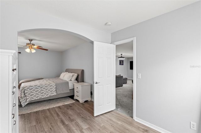 16018 LONEOAK VIEW DRIVE, Lithia, FL 33547