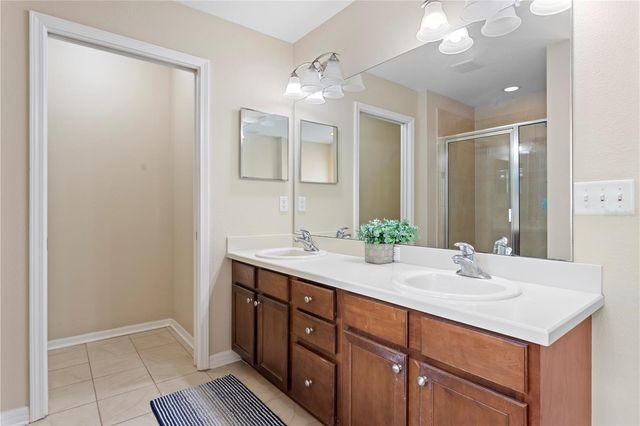 16018 LONEOAK VIEW DRIVE, Lithia, FL 33547