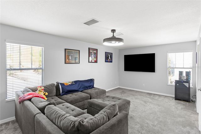 16018 LONEOAK VIEW DRIVE, Lithia, FL 33547