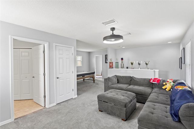 16018 LONEOAK VIEW DRIVE, Lithia, FL 33547