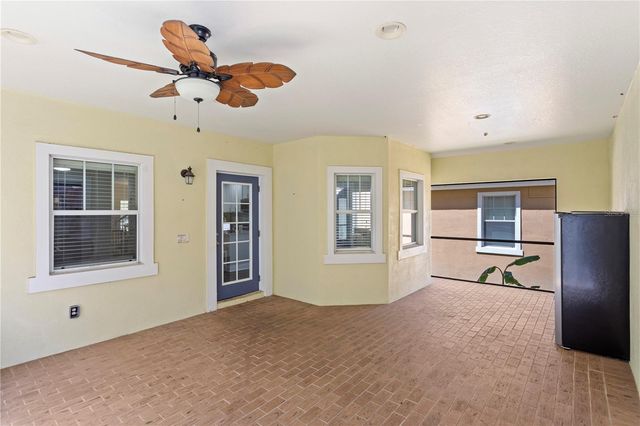 16018 LONEOAK VIEW DRIVE, Lithia, FL 33547