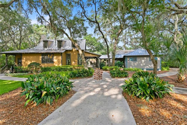 16018 LONEOAK VIEW DRIVE, Lithia, FL 33547