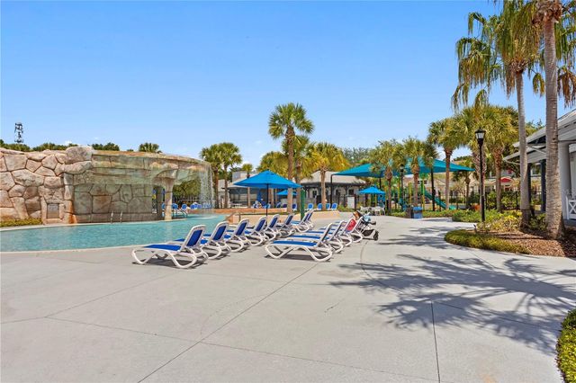 16018 LONEOAK VIEW DRIVE, Lithia, FL 33547