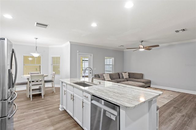 16018 LONEOAK VIEW DRIVE, Lithia, FL 33547