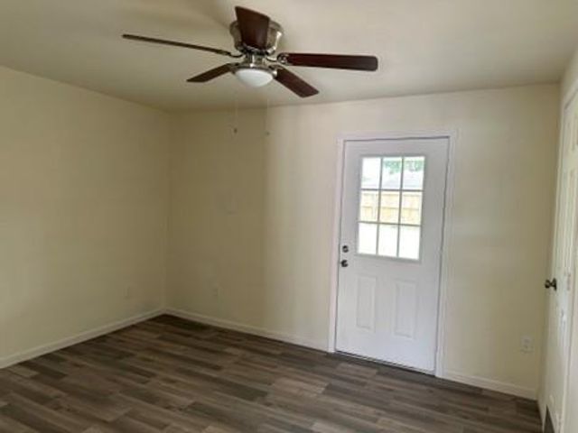 2318 Kingsdale Drive, Deer Park, TX 77536